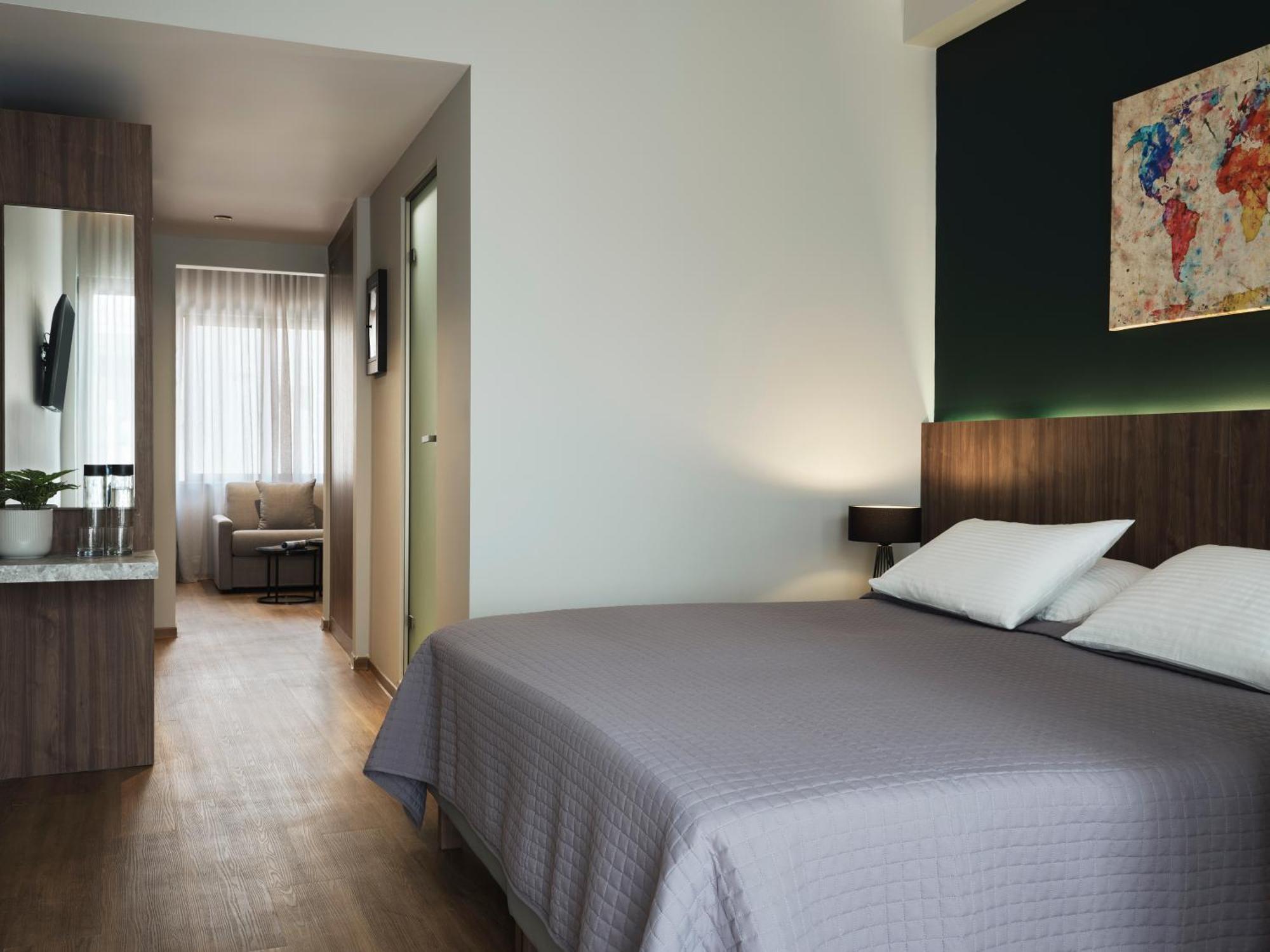 Hotel Candia 4*