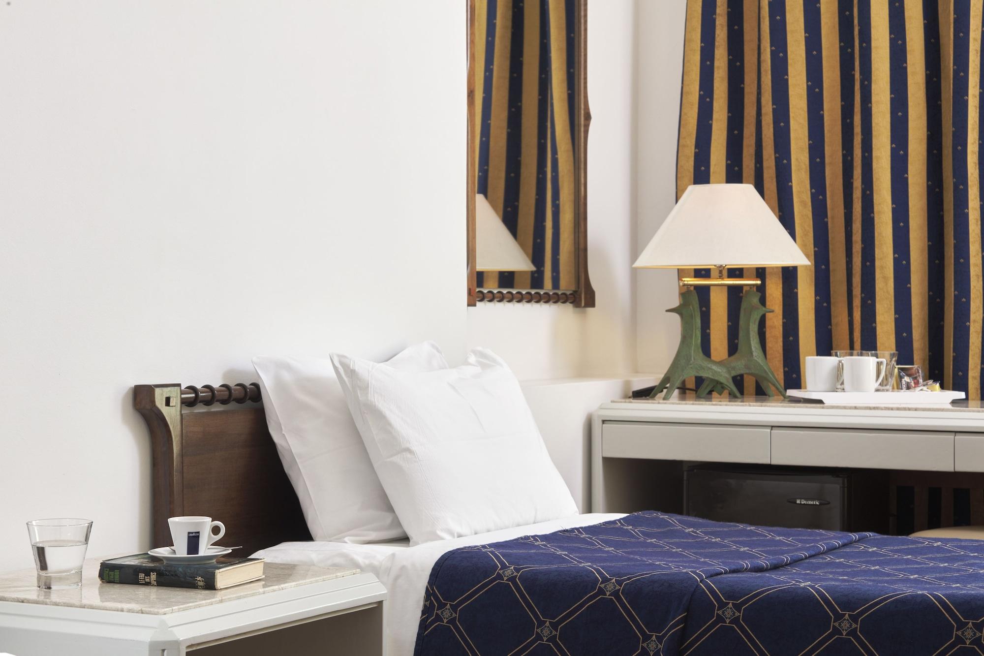 Candia Hotel