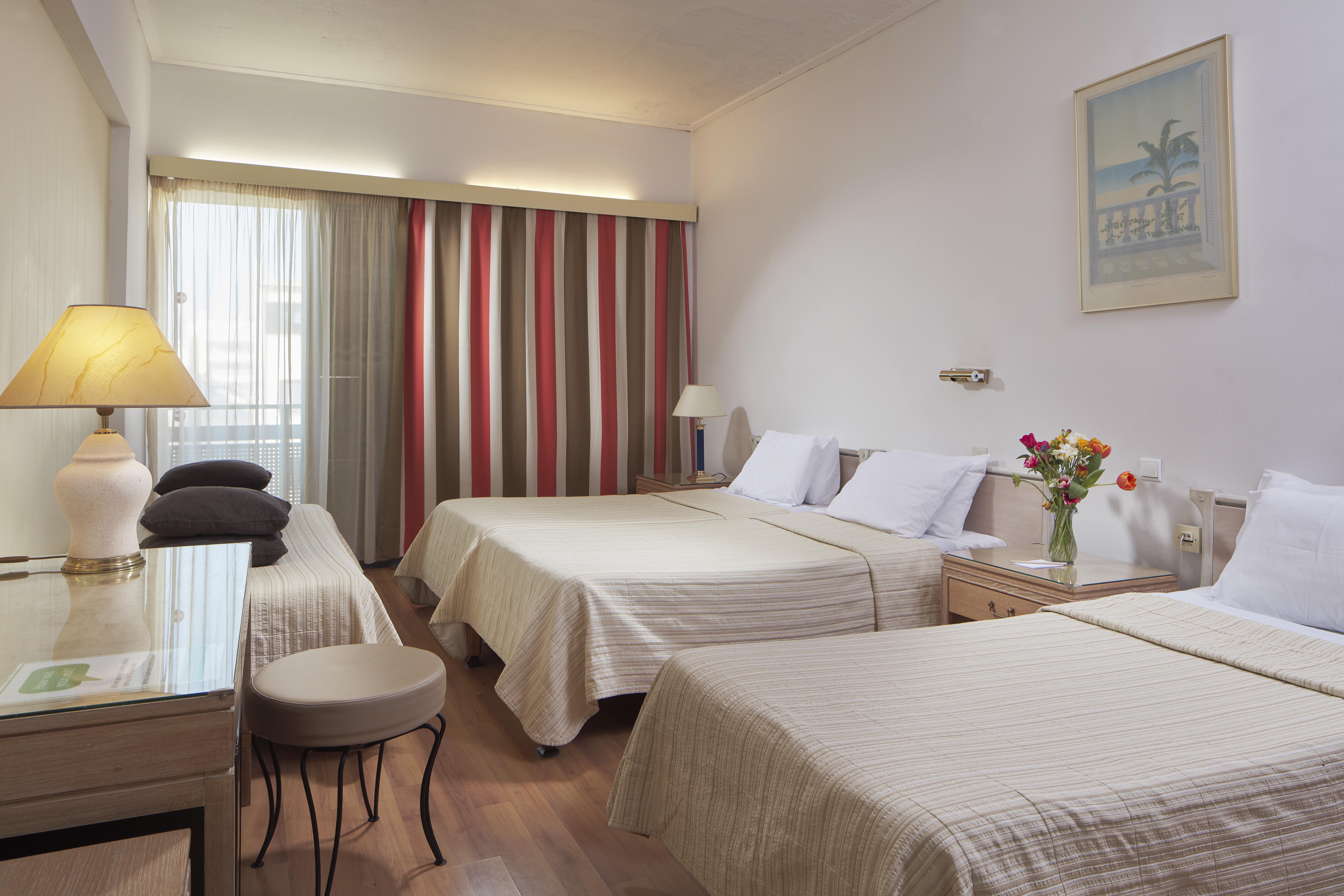 Hotel Candia 4*