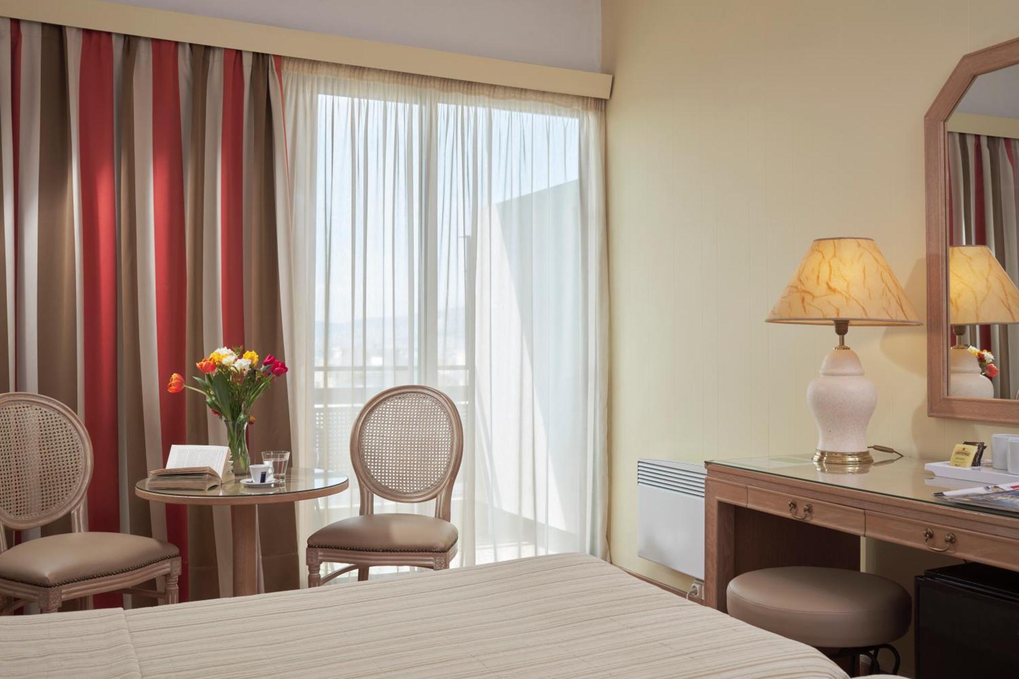 Hotel Candia
