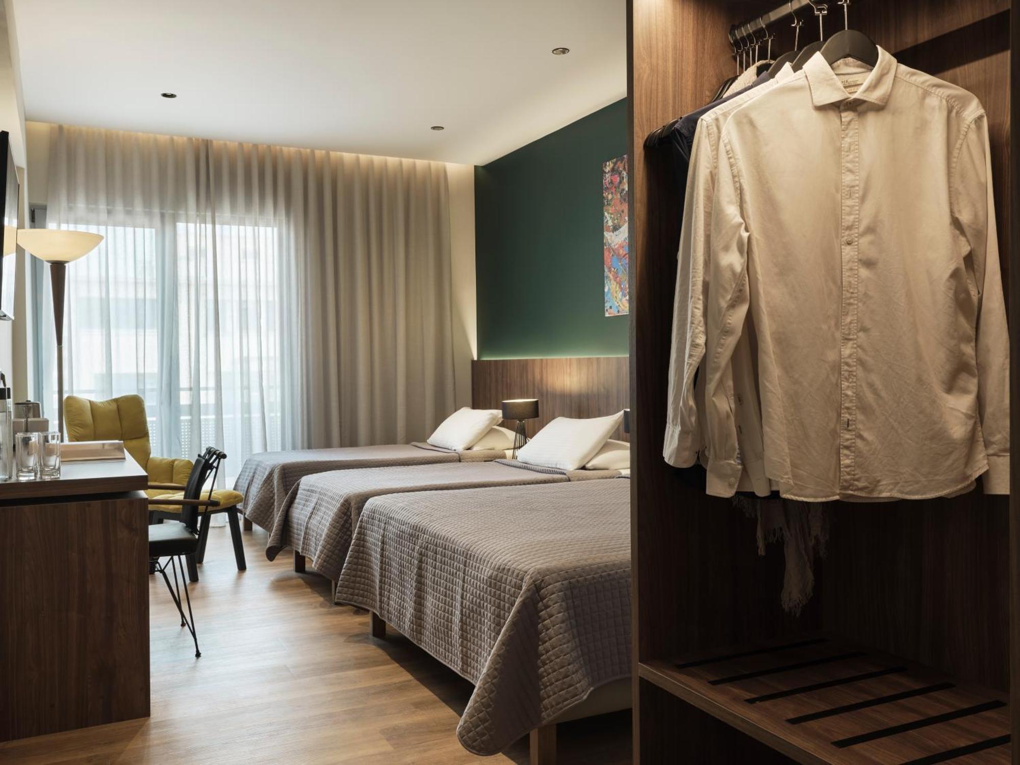 Hotel Candia 4*
